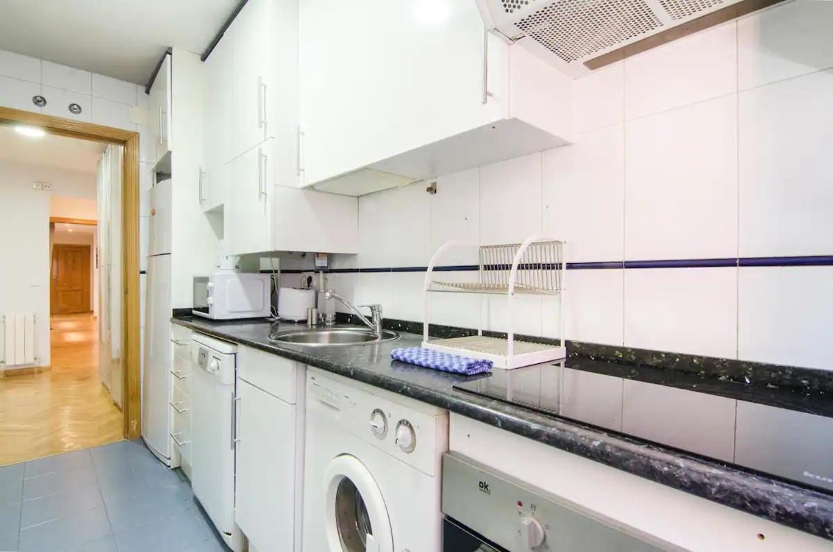 Bright & Spacious- City Center- 2Rooms-2Bathrooms Madrid Exterior photo
